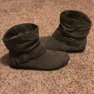 Boots by Arizona Jean Co, Grey
